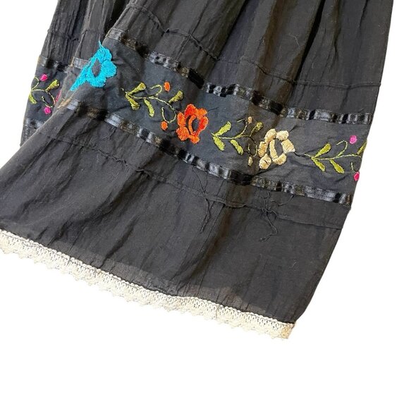 Handmade VTG Black Mexican Circle Skirt Ribbons Folkloric Jalisco Skirt Floral - Picture 3 of 4